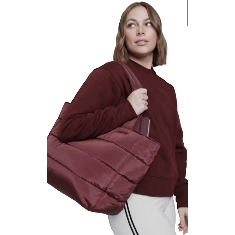 SPLITS59 Versatile Gym Work Travel Laptop Bag Tote Puffy Burgundy New